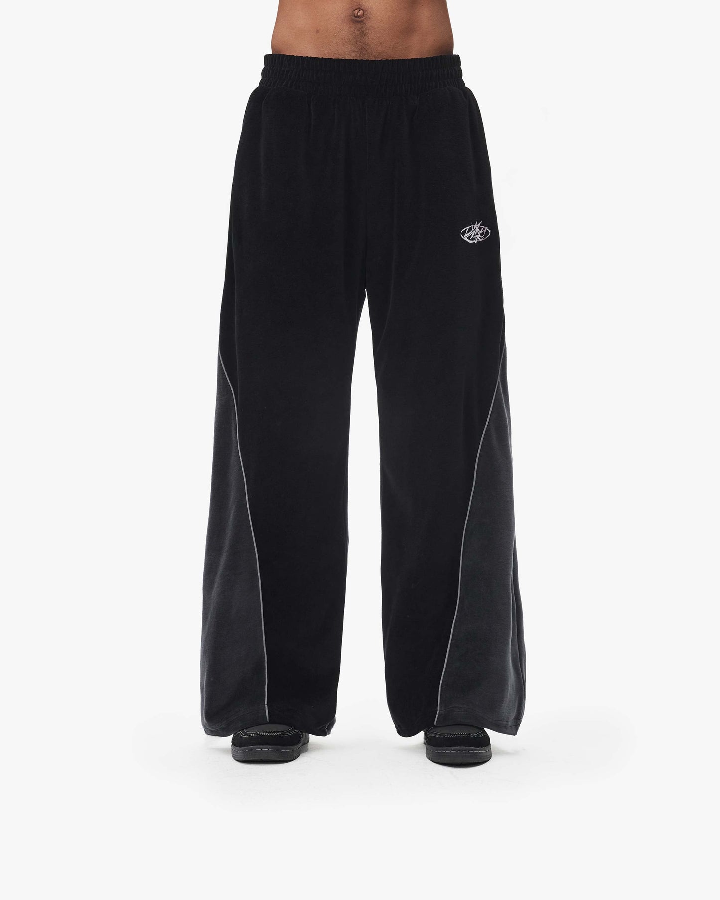 VELOURS TRACK PANTS BLACK