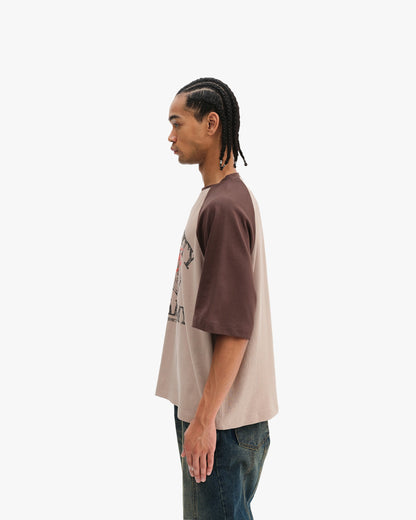 BICOLOR PUBLIC INSTITUTE TEE BROWN/CREAM