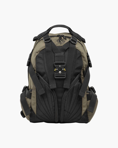 BUCKLE BACKPACK - MILITARY GREEN