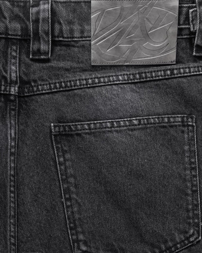 EMBOSSED SCRIPT LOGO DENIM BLACK