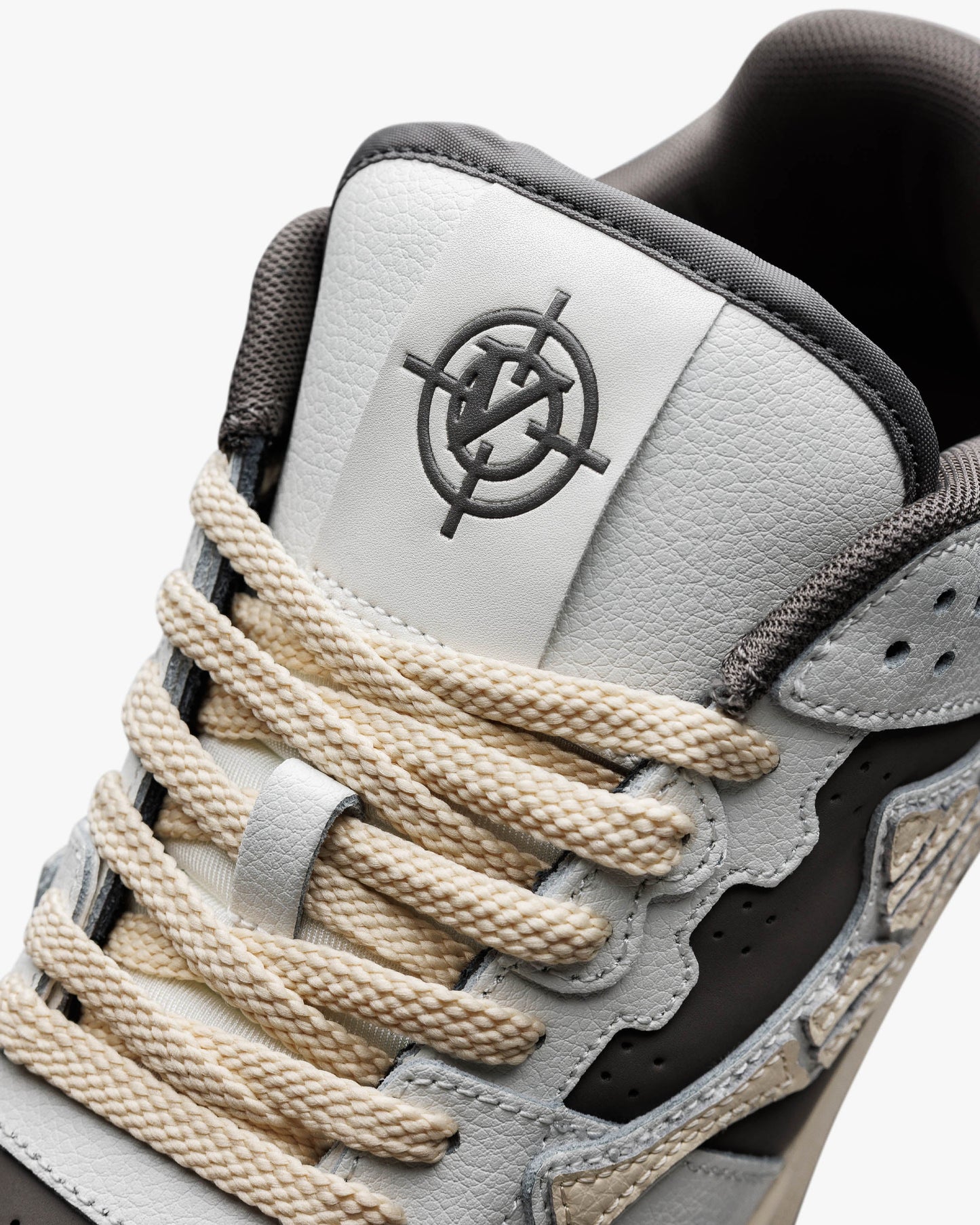 AKIMBO LOWS "BONE CAPER"