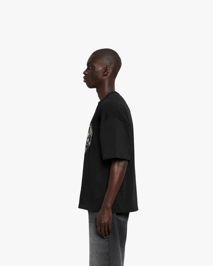 BROKEN SCRIPT TEE BLACK