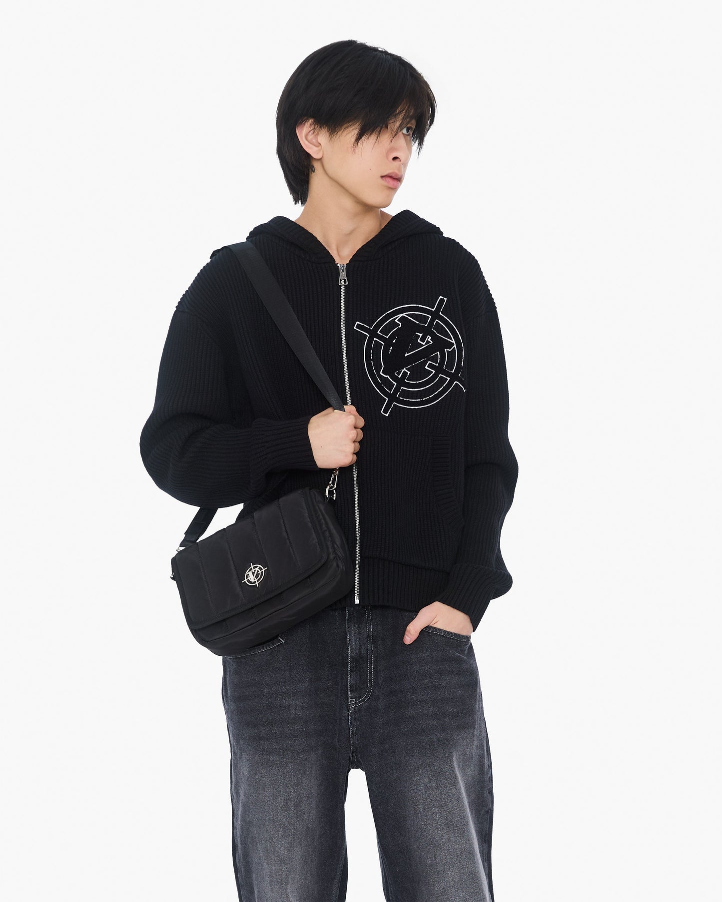 VERT SHOULDERBAG BLACK